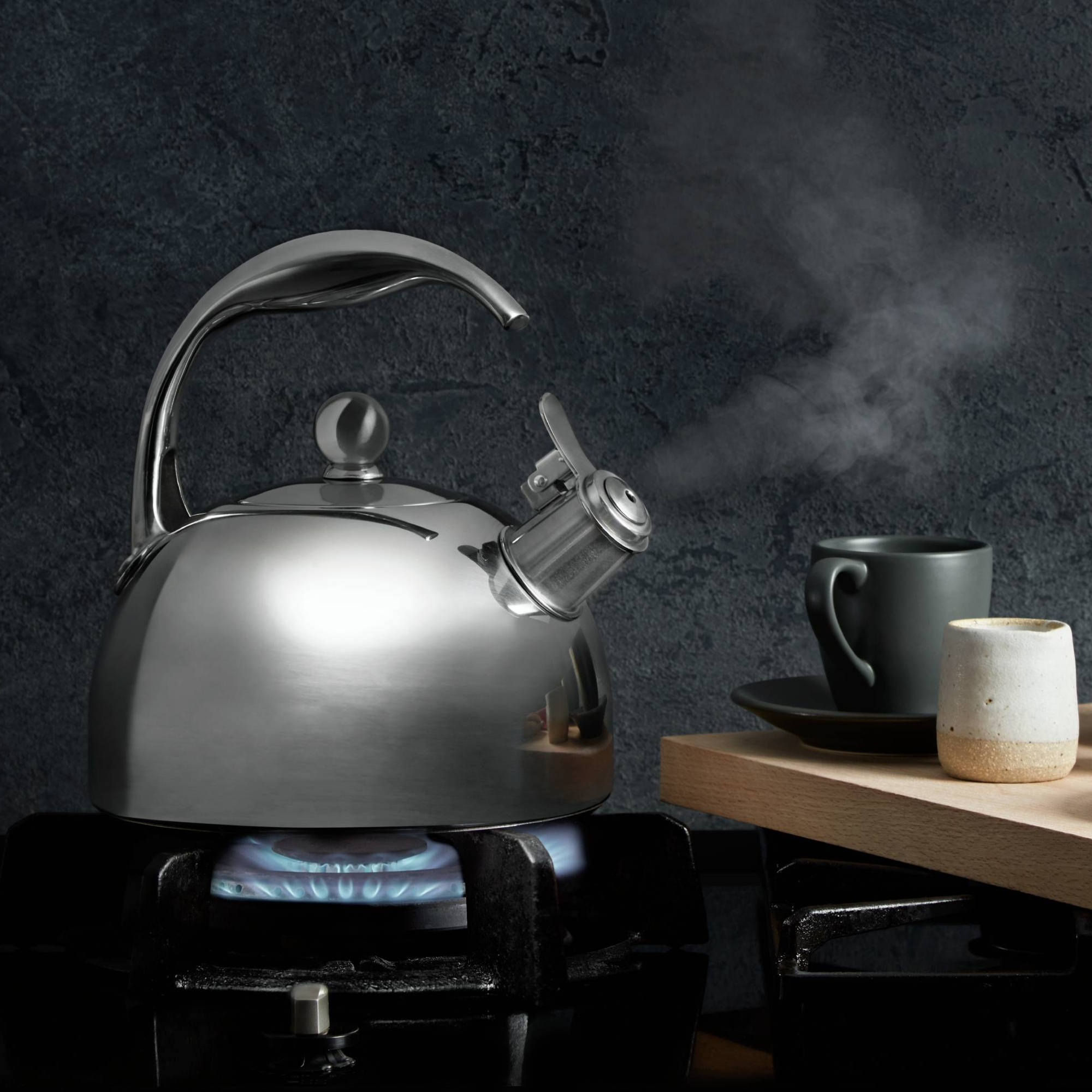 Essteele Stainless Steel Stovetop Kettle 1.9L Silver Cookware Essteele