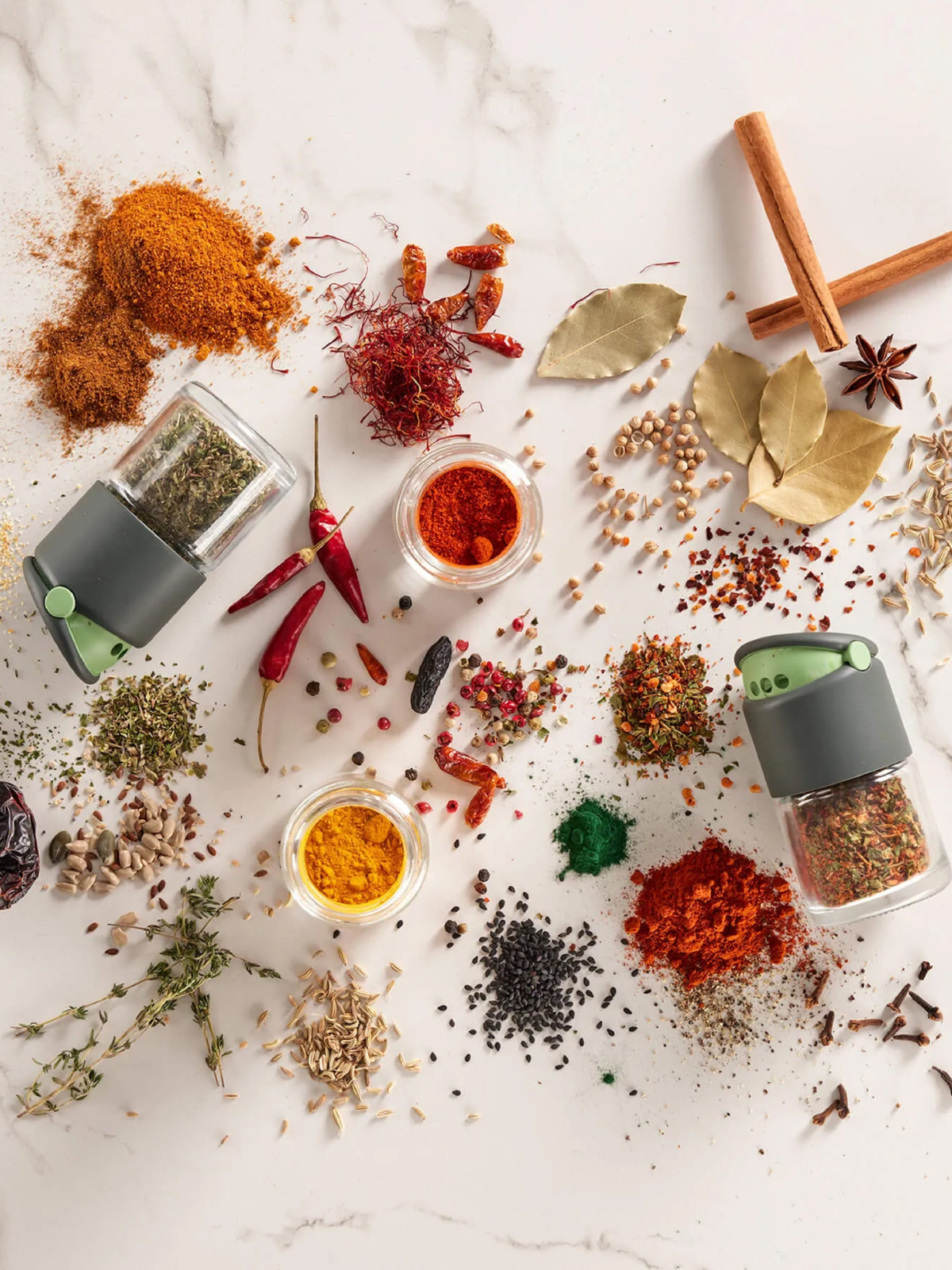 Lekue Spice Shaker Set - Grey
