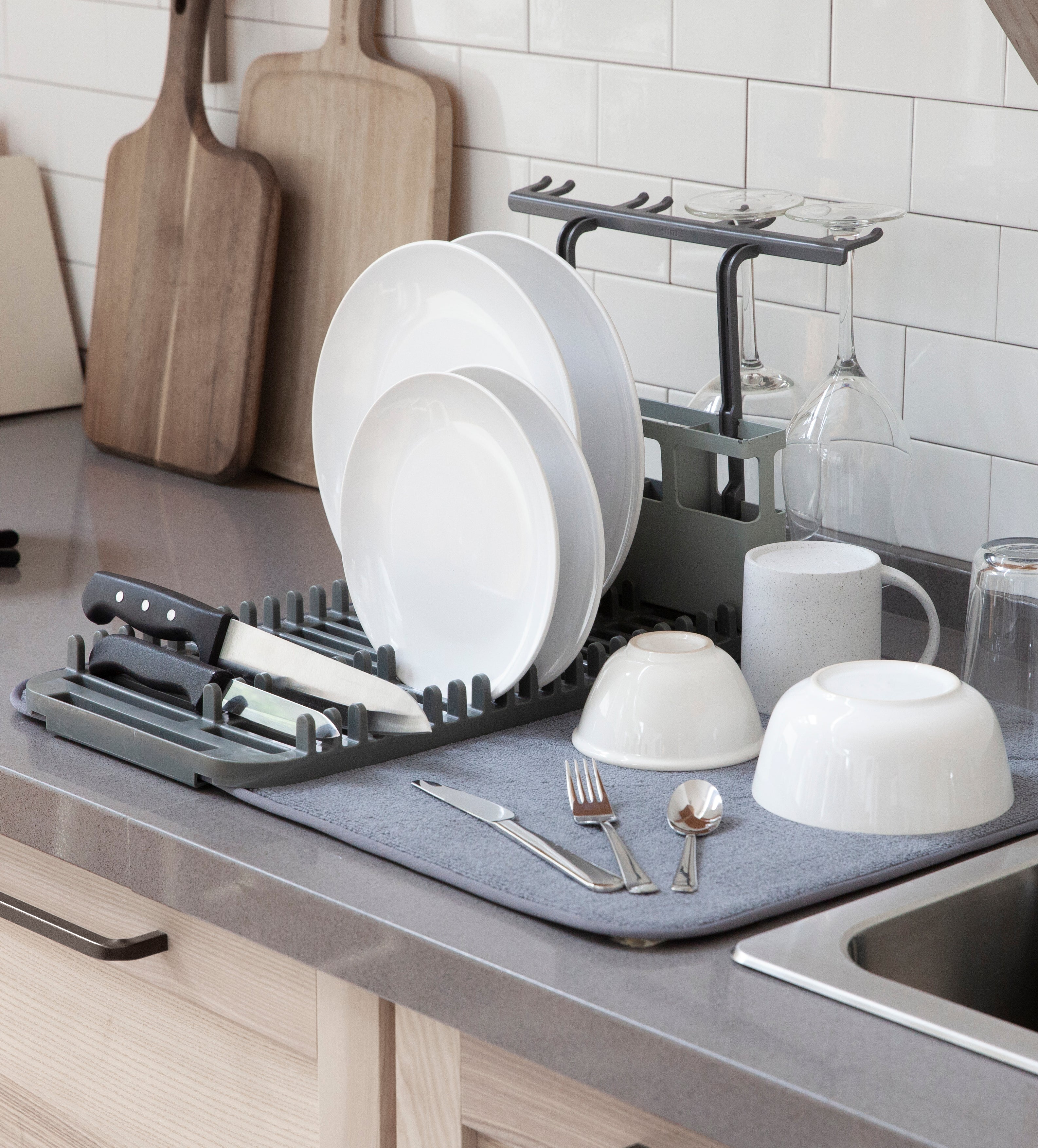 Udry Dishrack & Drying Mat - Charcoal Dish Rack UMBRA