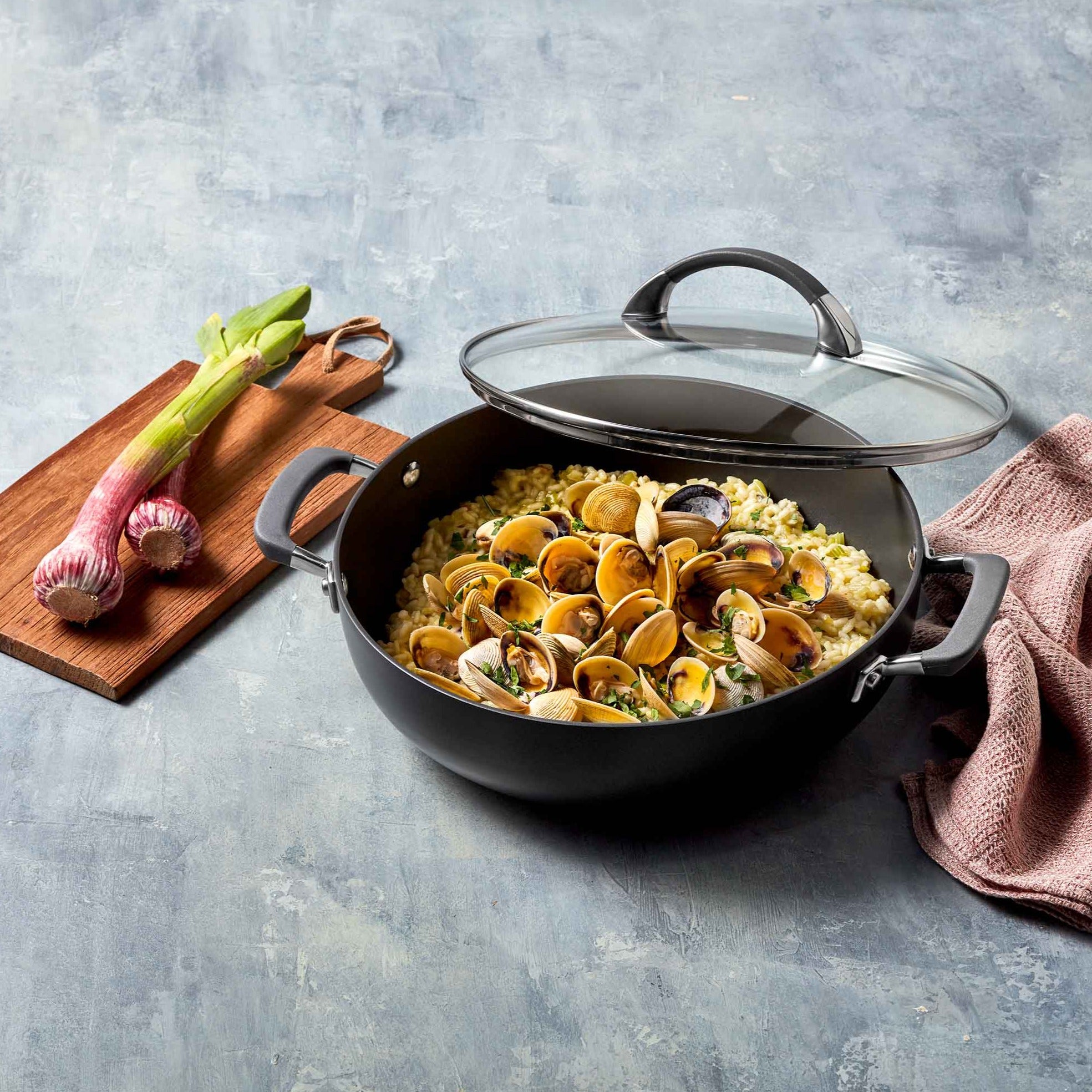  Anolon Endurance+ 30cm/5.2L Covered Risotto Cookware Anolon