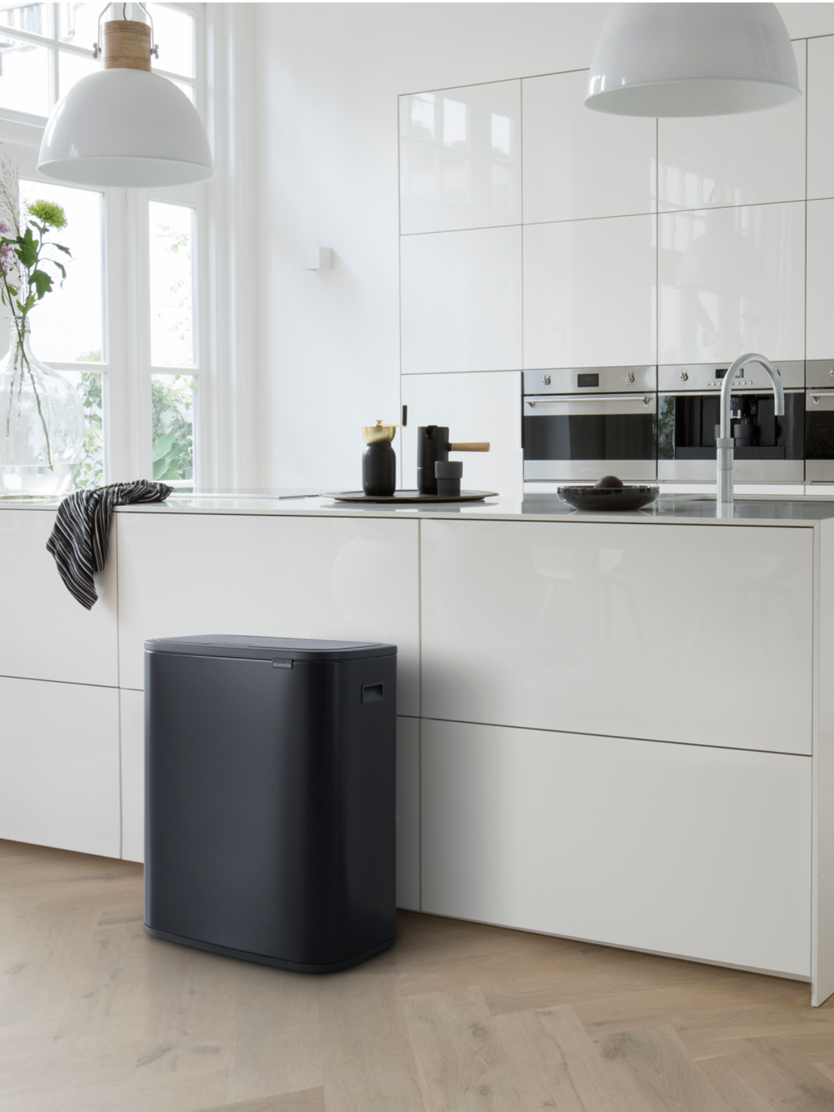 BRABANTIA Bo Touch Bin 60L - Matt Black