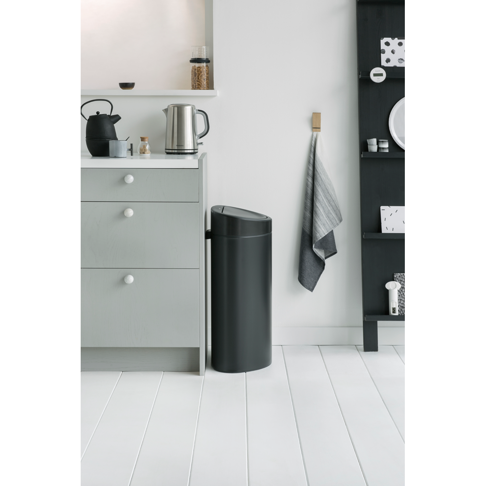 BRABANTIA Touch Bin New 40L - Matt Black