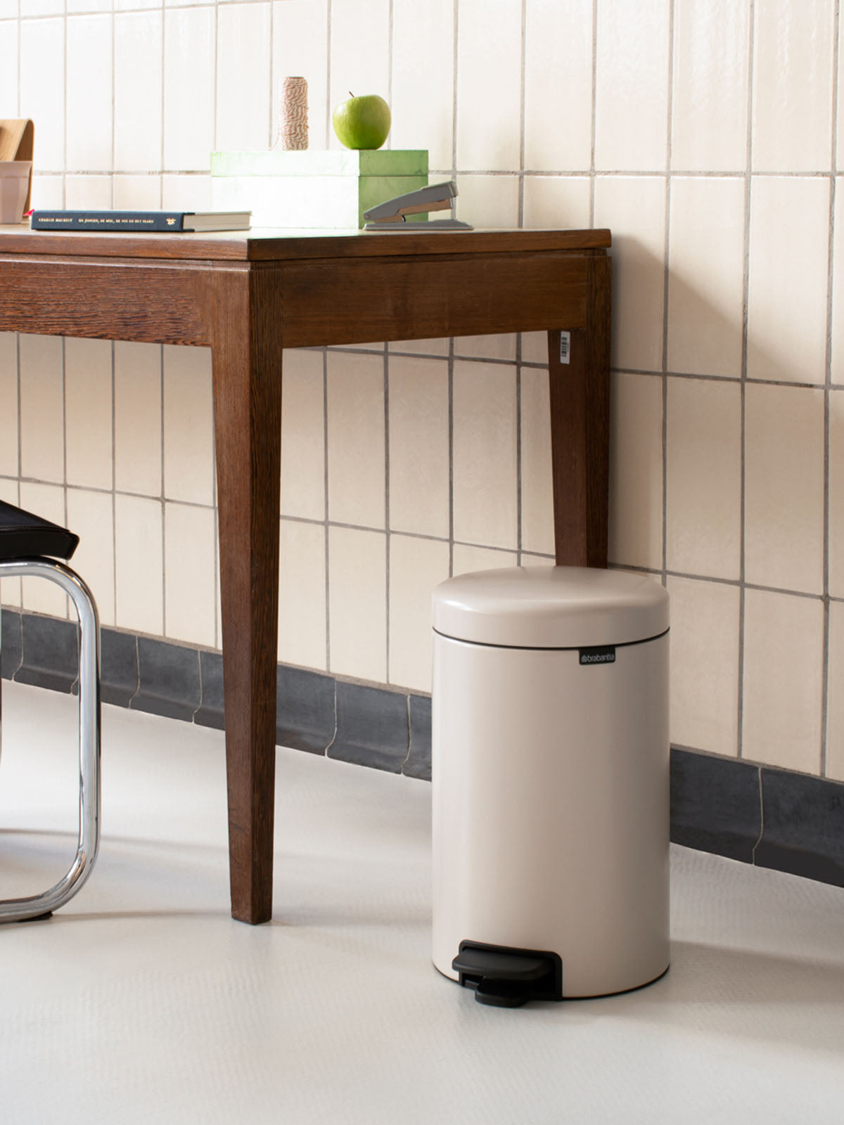 Brabantia Newicon Pedal Bin - 12L Soft Beige