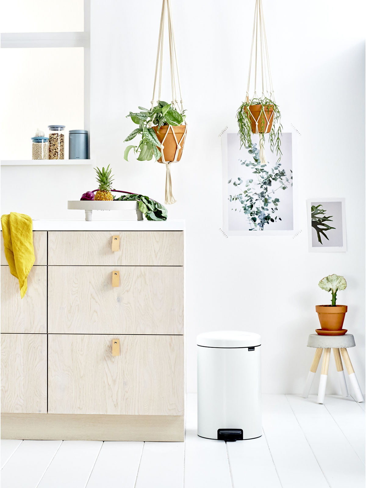 Brabantia Newicon Pedal Bin - 20L White