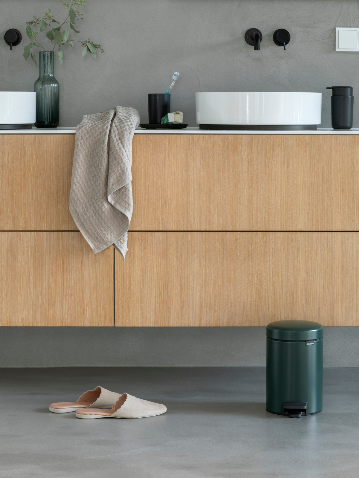 Brabantia Newicon Pedal Bin - 3L Pine Green
