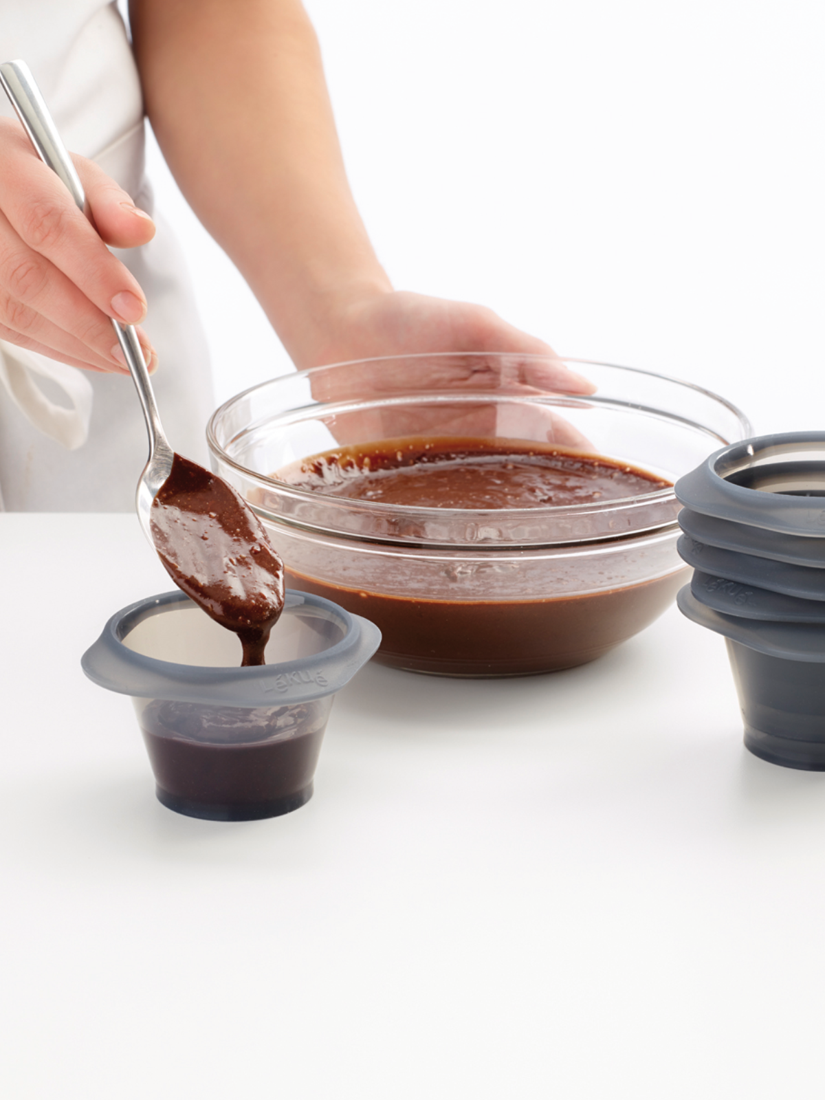 Lekue Molten Lava Cake Mould Set of 6 - Black