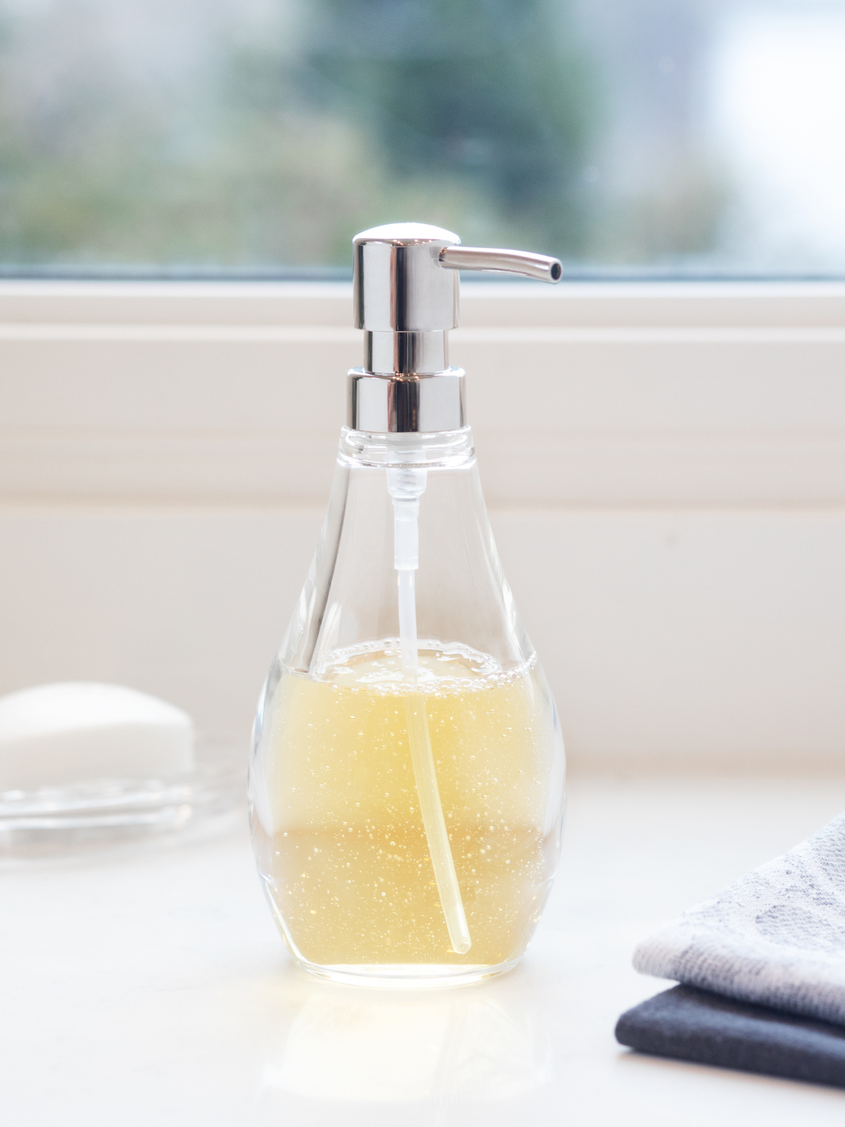 UMBRA Droplet Soap Pump - Clear