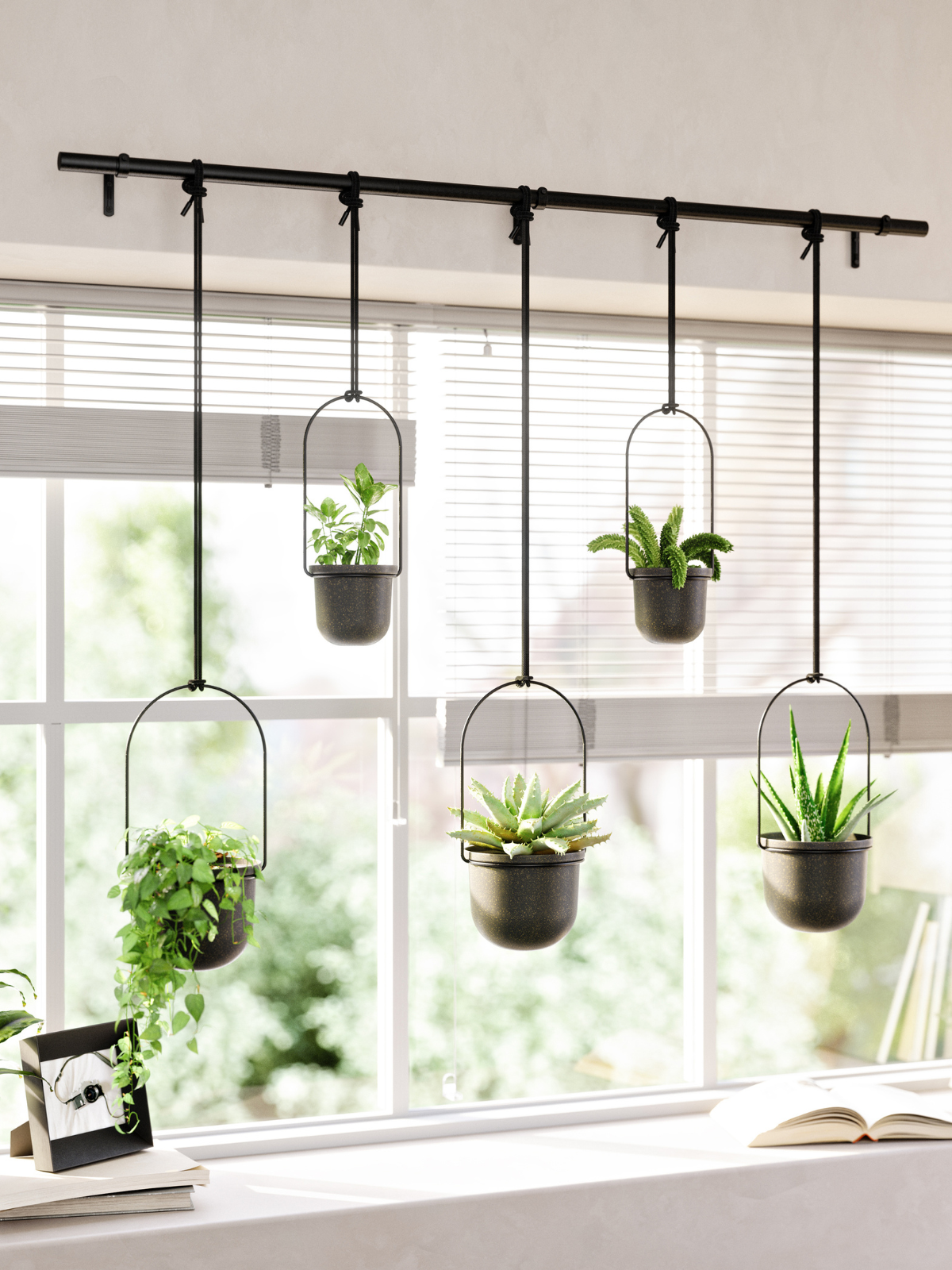 UMBRA Triflora Hanging Planter Set of 5 - Black