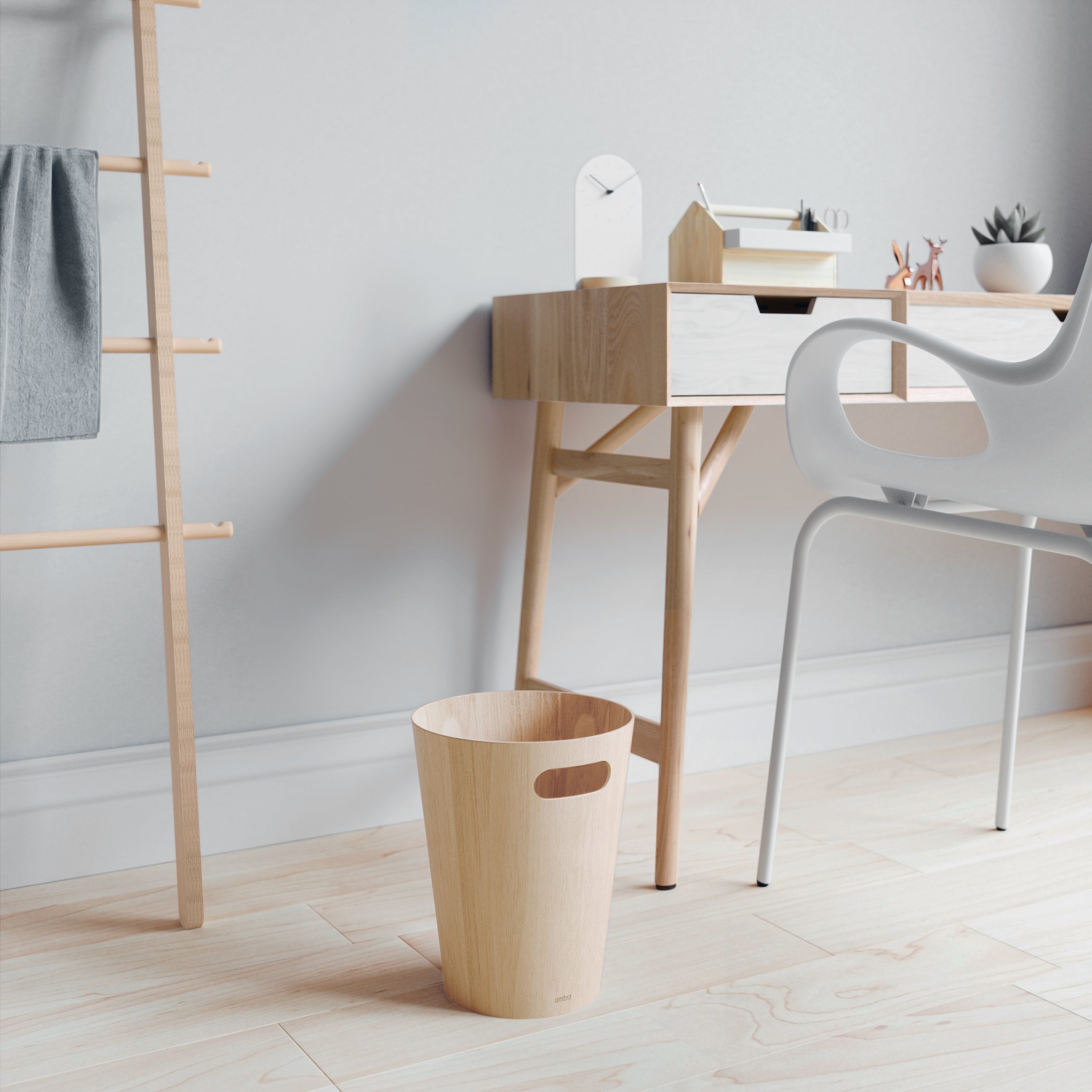 UMBRA Woodrow Trash Can - Natural