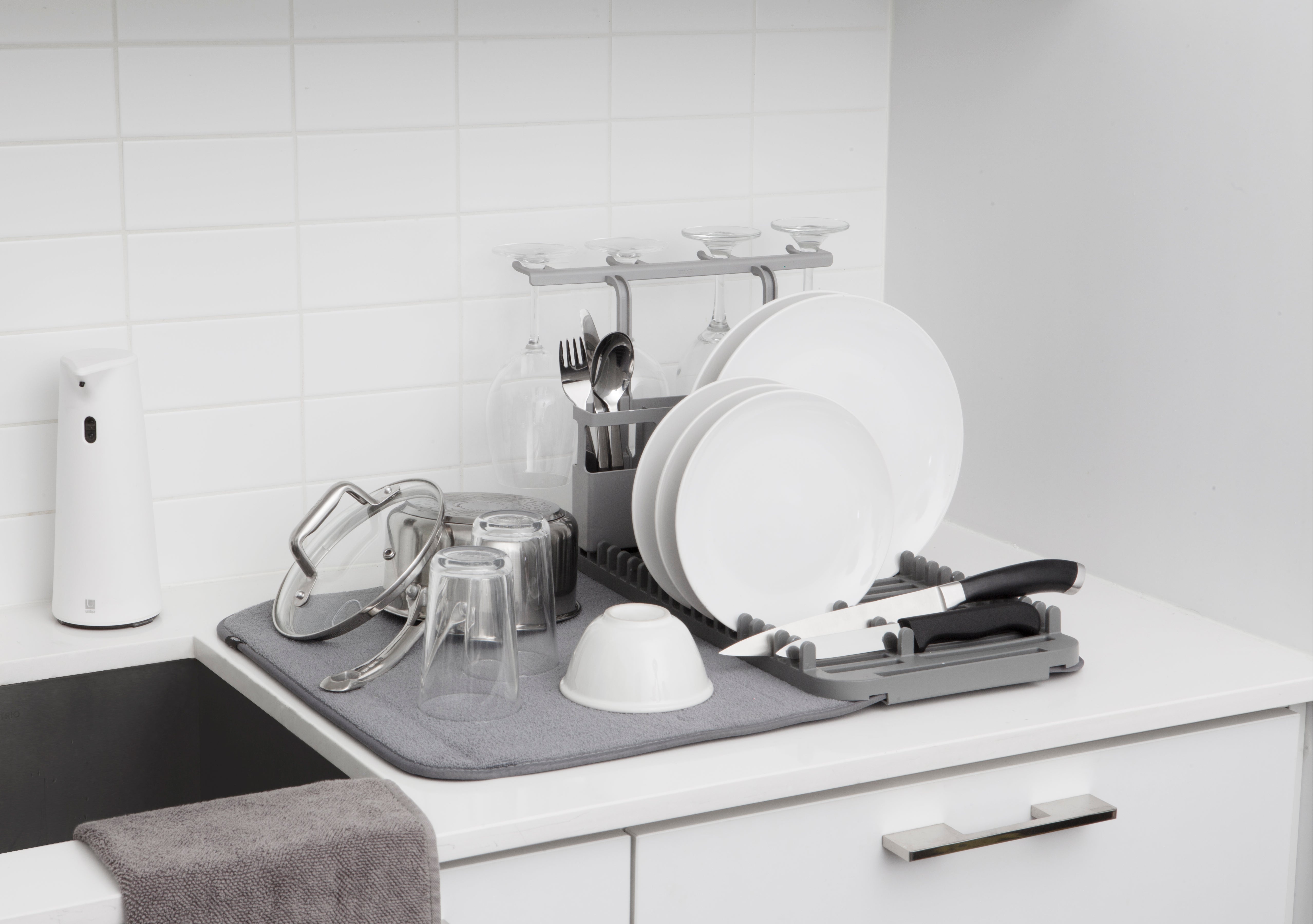  Udry Dishrack & Drying Mat - Charcoal Dish Rack UMBRA